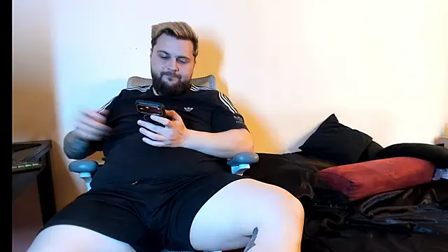 ashtondel online show from 04-05-26, 02:02