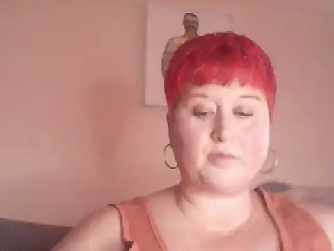 BustyRedxx online show from 05-21-26, 11:51