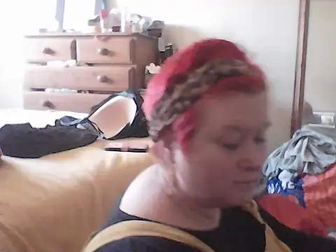 BustyRedxx online show from 03-28-26, 03:57