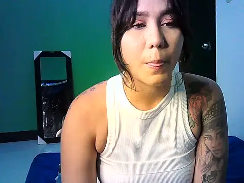 Yayiss  online show from 08-01-26, 10:30