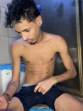 alexx 23cm online show from 04-04-26, 10:49