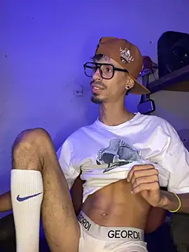 alexx 23cm online show from 04-08-26, 03:35
