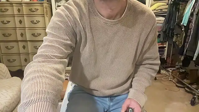 Snapshot of wolverinedream chatting on 02-11-26, 12:32 wolverinedream online show from 02-11-26, 12:32