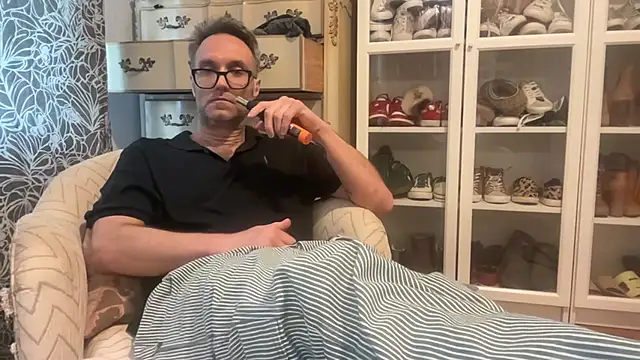 Snapshot of wolverinedream chatting on 02-12-26, 11:48 wolverinedream online show from 02-12-26, 11:48