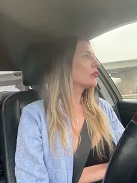 IssabelXO online show from 03-30-26, 02:18