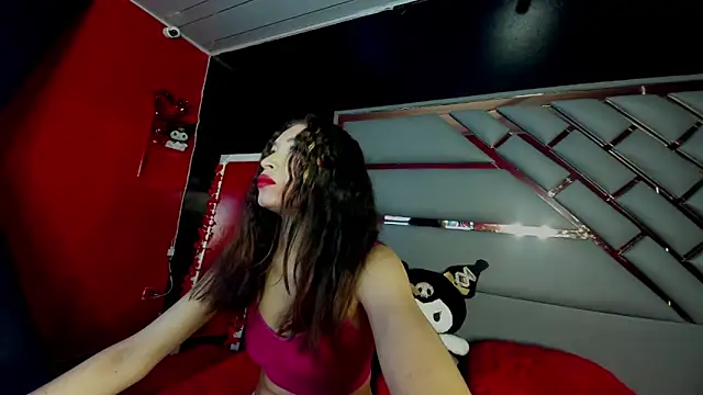 Clarita Hill online show from 03-19-26, 07:47