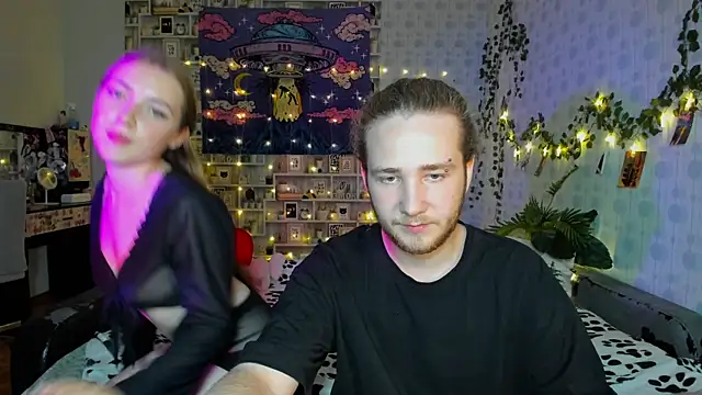 swiity room  online show from 07-04-26, 05:39