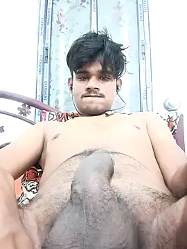 Snapshot of shrank_indian chatting on 03-29-26, 08:43 shrank indian online show from 03-29-26, 08:43