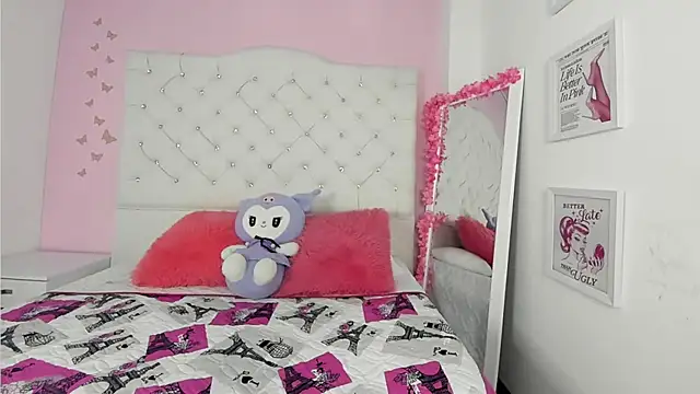 Mia Miller001 online show from 03-30-26, 08:32