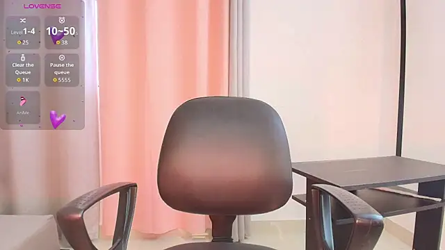 saray reesee online show from 01-10-26, 08:04