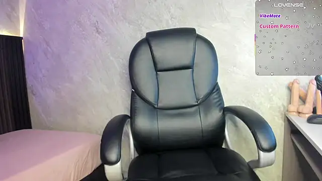 tanisha  lux online show from 01-13-26, 07:07