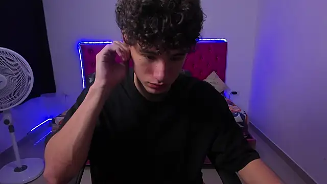 Snapshot of jean_burns chatting on 03-01-26, 07:47 jean burns online show from 03-01-26, 07:47