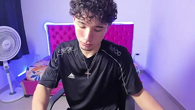 Snapshot of jean_burns chatting on 02-01-26, 10:19 jean burns online show from 02-01-26, 10:19