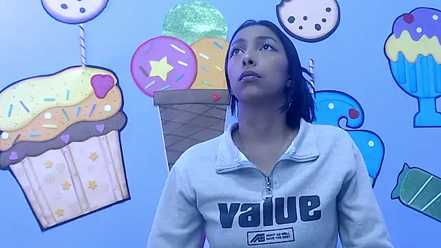 skinnysexzara18 online show from 01-15-26, 01:42