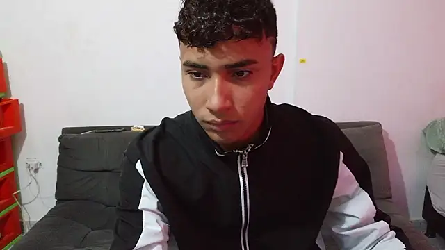 Snapshot of naugthy_boy88 chatting on 01-16-26, 07:40 naugthy boy88 online show from 01-16-26, 07:40