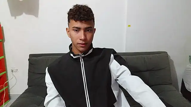 Snapshot of naugthy_boy88 chatting on 01-16-26, 12:14 naugthy boy88 online show from 01-16-26, 12:14