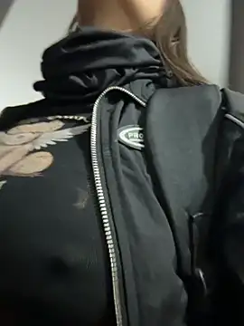 TaylorrHill online show from 03-18-26, 07:59