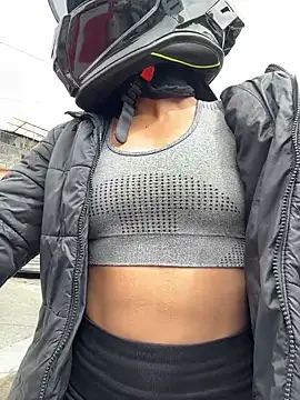 TaylorrHill online show from 03-12-26, 07:29