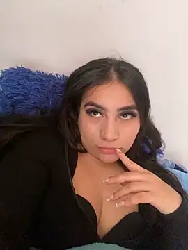 LatinaFireX online show from 01-14-26, 07:17