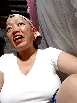 Agnes-baby online show from 05-11-26, 03:18