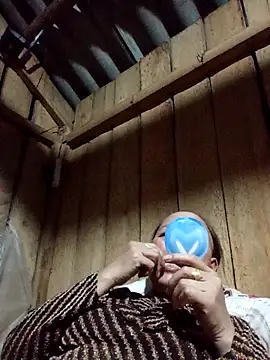 Agnes-baby online show from 03-25-26, 12:15