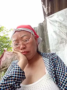 Agnes-baby online show from 05-15-26, 11:36
