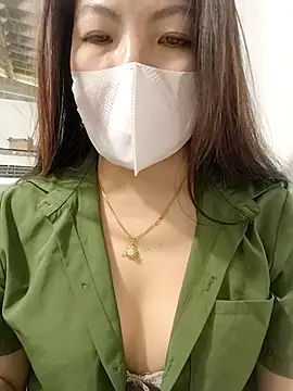 Snapshot of Gia_gia68 chatting on 01-15-26, 07:34 Gia gia68 online show from 01-15-26, 07:34