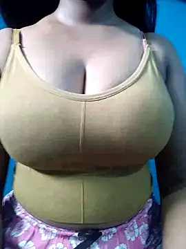 Snapshot of hot_ashiya chatting on 06-19-26, 03:01 hot ashiya online show from 06-19-26, 03:01
