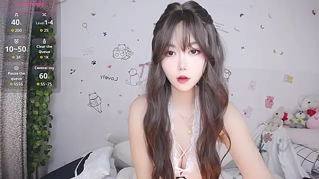 Kraciena online show from 01-19-26, 07:34