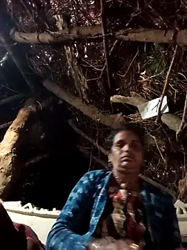 Manvi hote online show from 02-18-26, 01:03