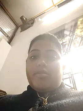 girlvella online show from 01-12-26, 07:04