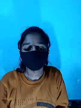 HotxAnamika online show from 01-08-26, 10:10