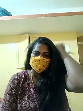 Milky Julia online show from 01-06-26, 05:28