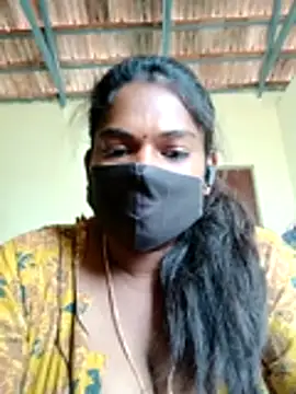 Milky Julia online show from 02-21-26, 07:54