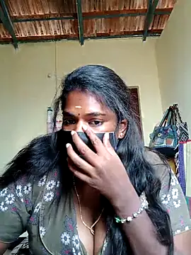 Milky Julia online show from 02-20-26, 07:10