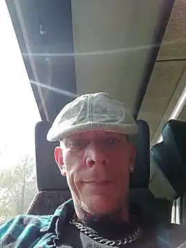 Der Schoene Penis online show from 04-15-26, 01:15