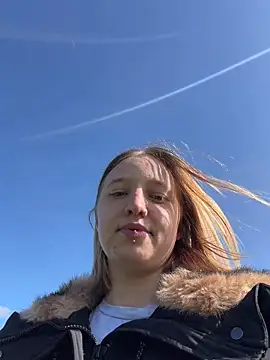 Spatgirl online show from 04-21-26, 02:56