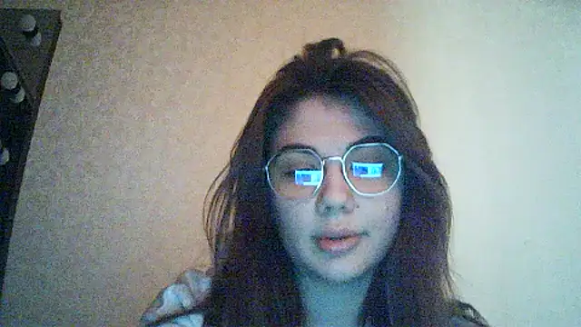 Snapshot of Tenovira chatting on 03-01-26, 09:04 Tenovira online show from 03-01-26, 09:04