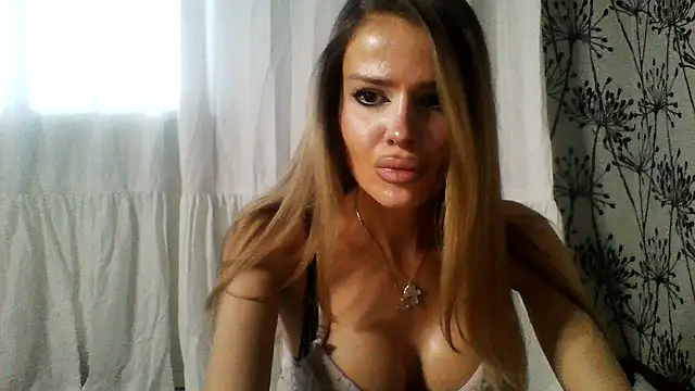 Oriselme online show from 02-23-26, 01:01