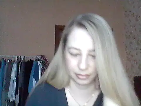 Miralisse online show from 02-21-26, 02:52