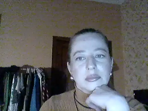 Miralisse online show from 02-28-26, 10:42