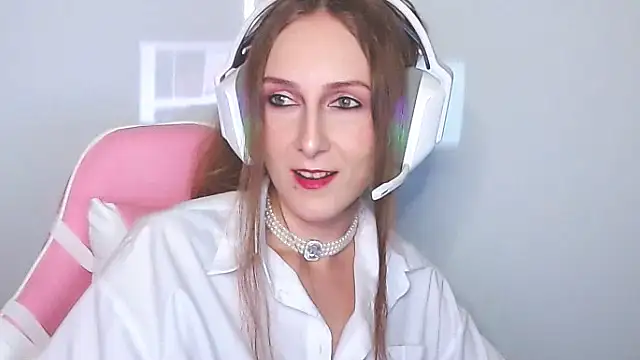 Snapshot of Sokavine chatting on 03-02-26, 02:01 Sokavine online show from 03-02-26, 02:01