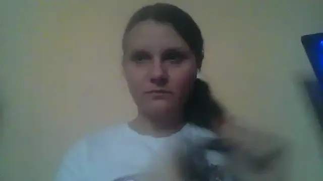 Snapshot of Fenariva chatting on 02-12-26, 01:44 Fenariva online show from 02-12-26, 01:44