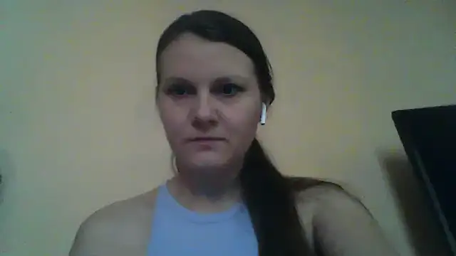 Snapshot of Fenariva chatting on 02-21-26, 08:27 Fenariva online show from 02-21-26, 08:27