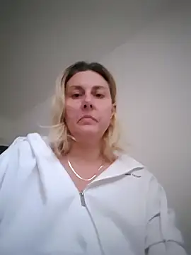 Amelia9798 online show from 03-07-26, 04:52