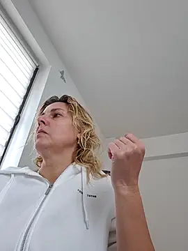 Amelia9798 online show from 02-23-26, 06:47