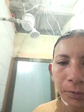 Snapshot of kitty_pi chatting on 01-08-26, 01:22 kitty pi online show from 01-08-26, 01:22