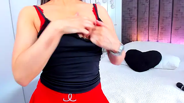 ClaraSweetTV online show from 05-20-26, 03:42