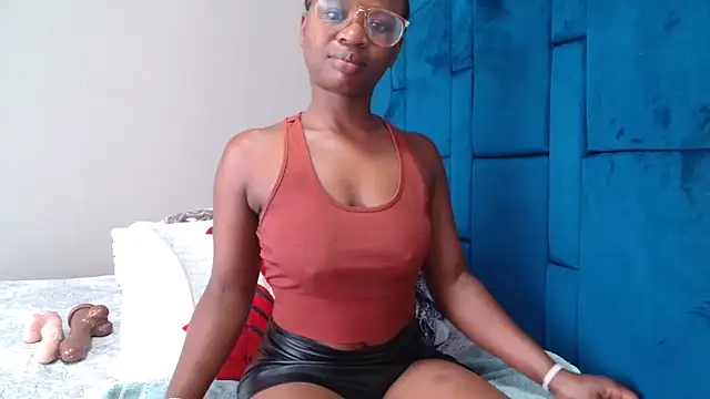 Sweetjuicyclitoris online show from 03-25-26, 09:41