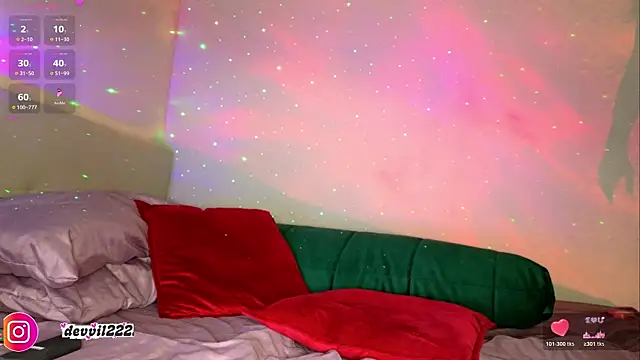 Snapshot of Devvil2222 chatting on 02-27-26, 07:24 Devvil2222 online show from 02-27-26, 07:24